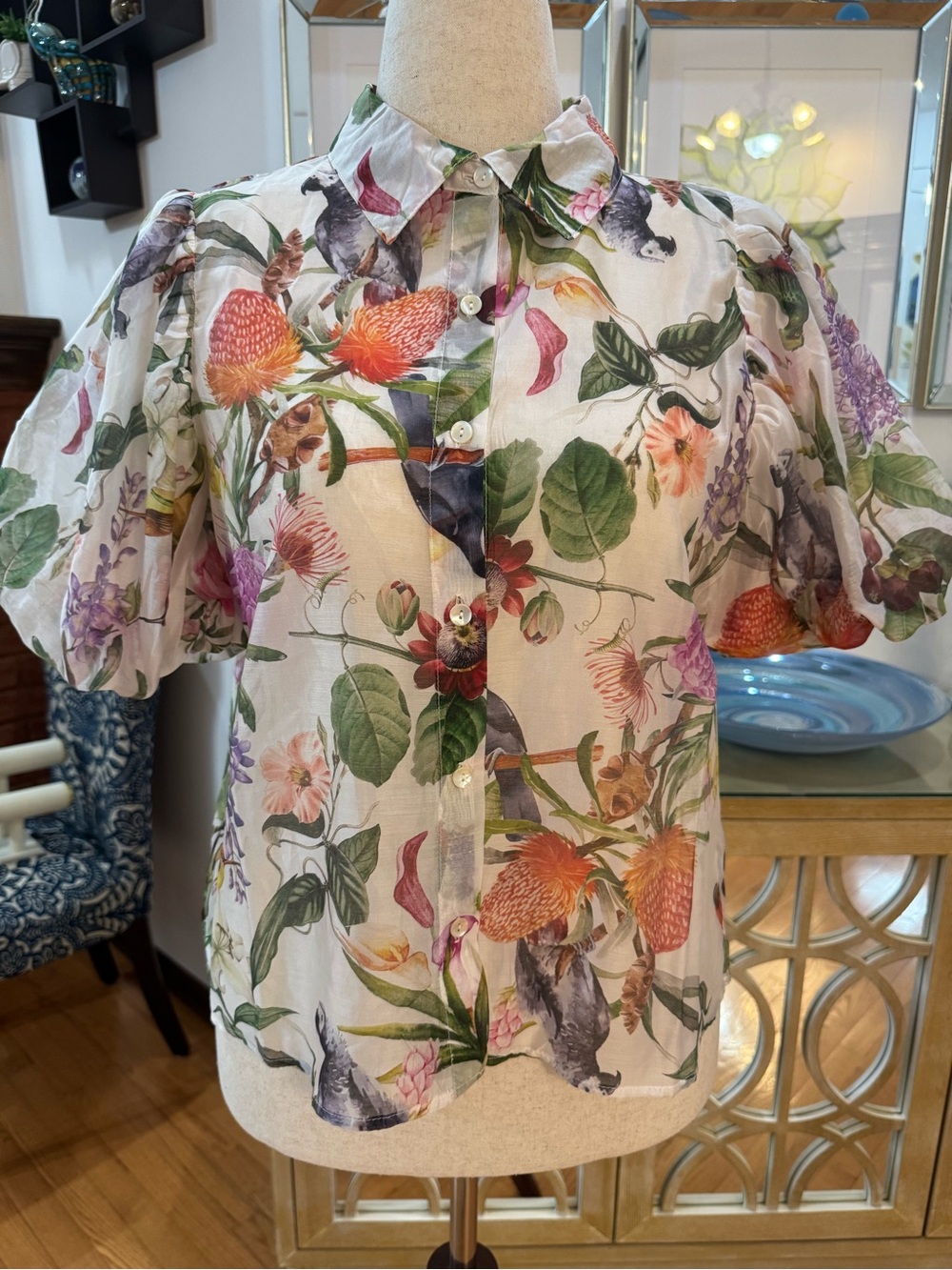Botanical Print Short-Sleeve Blouse - White with Multicolor Floral